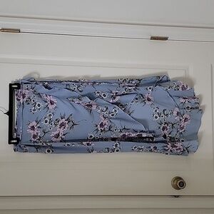 Charlotte Russe Size M Wedgewood Blue with Floral Pattern Wrap Skirt Gently Used